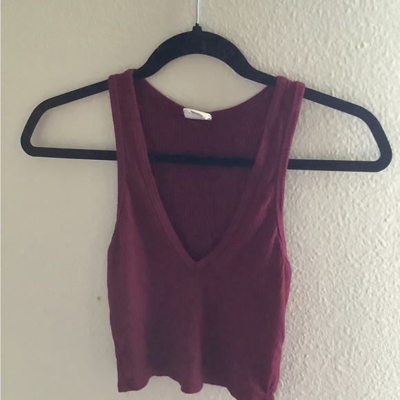 Burgundy crop top - Picture 1 of 3